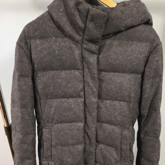 Winter Jacket - Picture 1 of 4